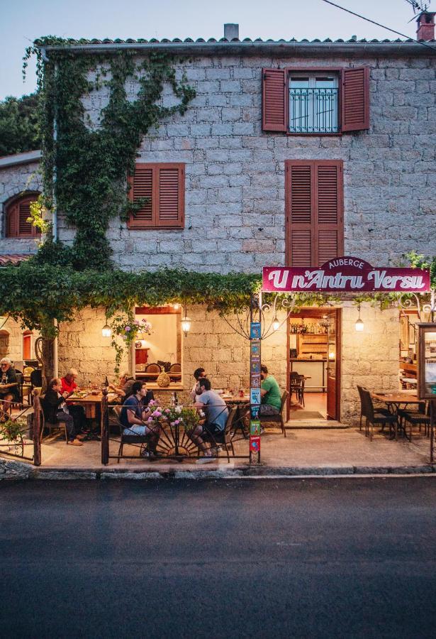 Auberge U n'Antru Versu San-Gavino-di-Carbini Exterior foto